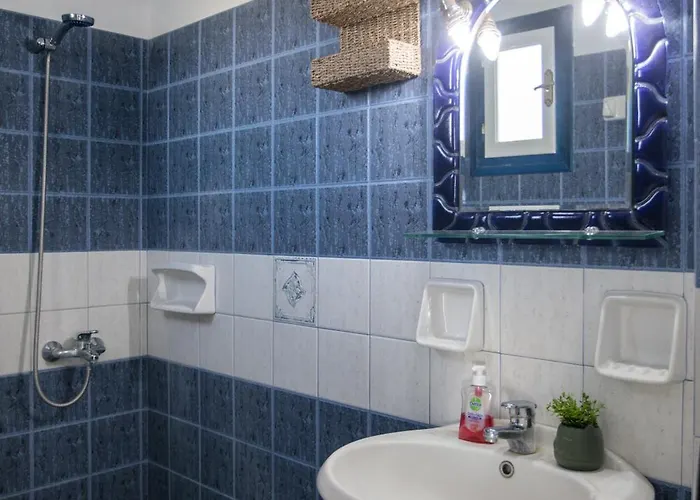 Nefeli In Blue Villa