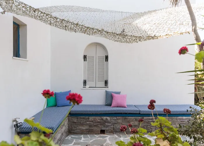 Nefeli In Blue * Pláka