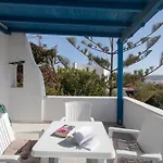 Nefeli In Blue Villa