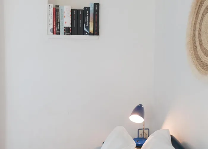 Nefeli In Blue Pláka